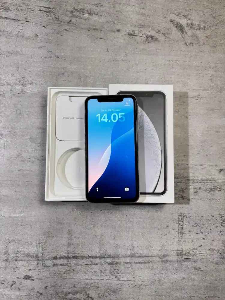 iPhone XR 128Gb iBox