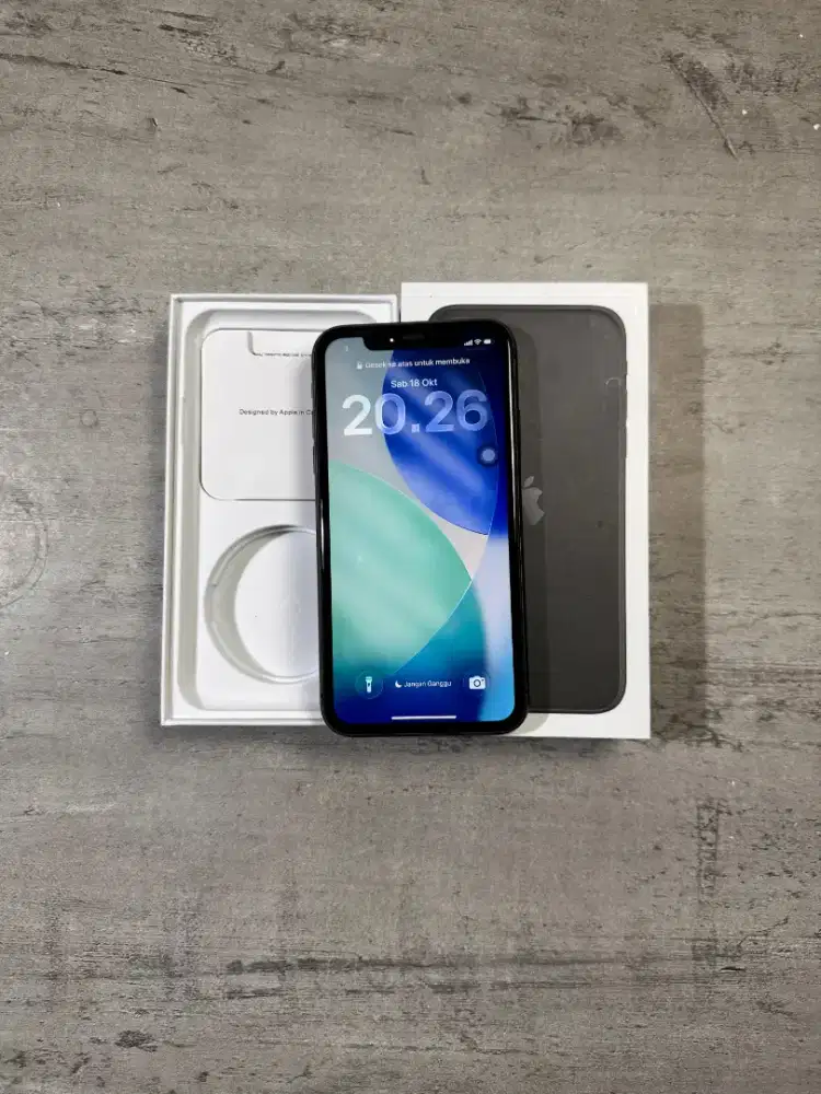 iPhone 11 64Gb iBox