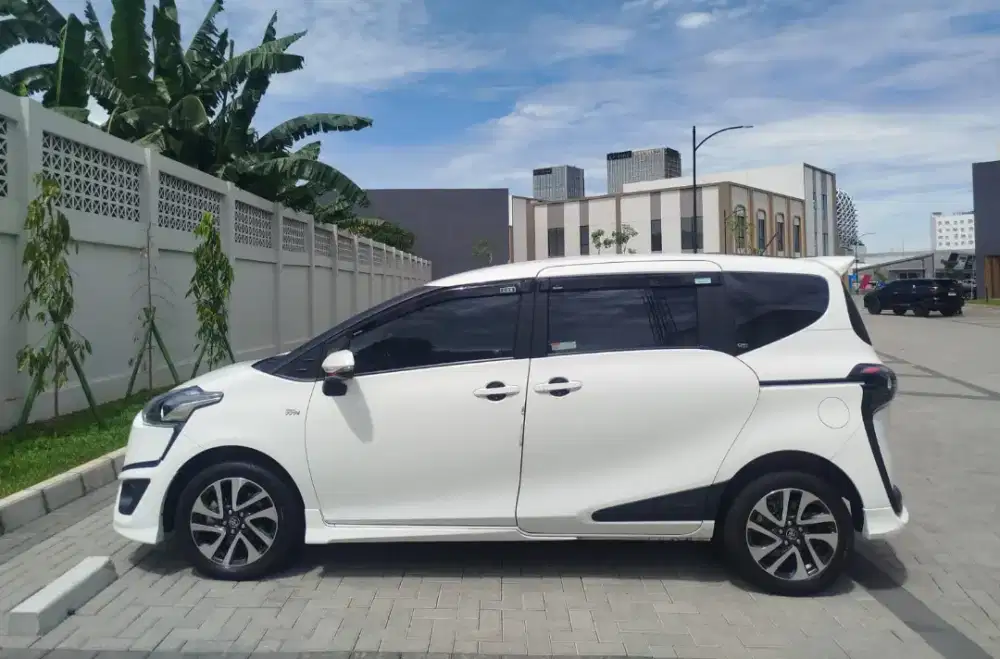 PROMO SIENTA Q 2021 KM 15RB DP 20