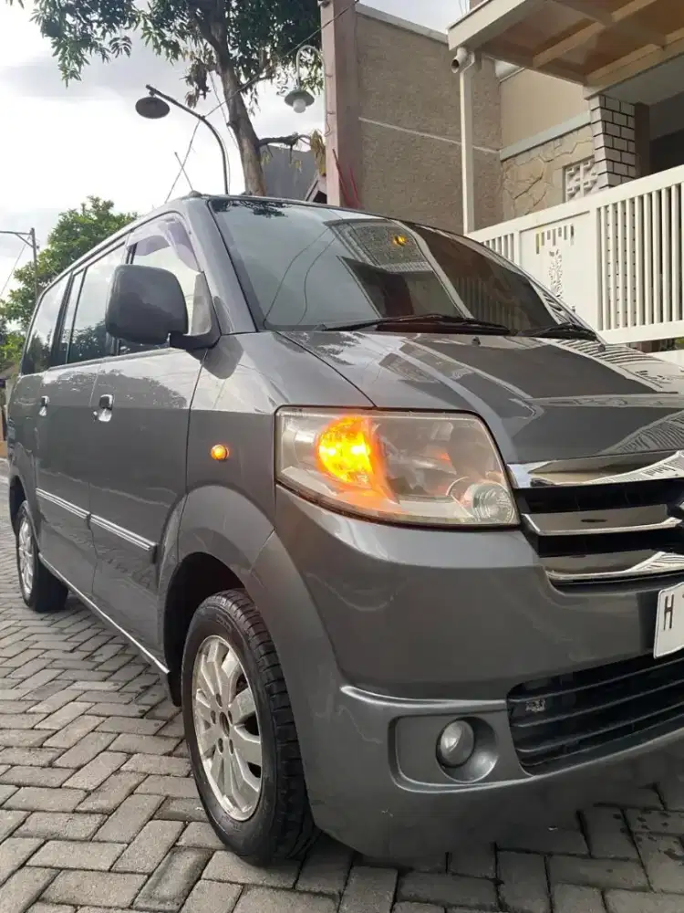 Apv 2009 SGX Arena istimewa original mulus