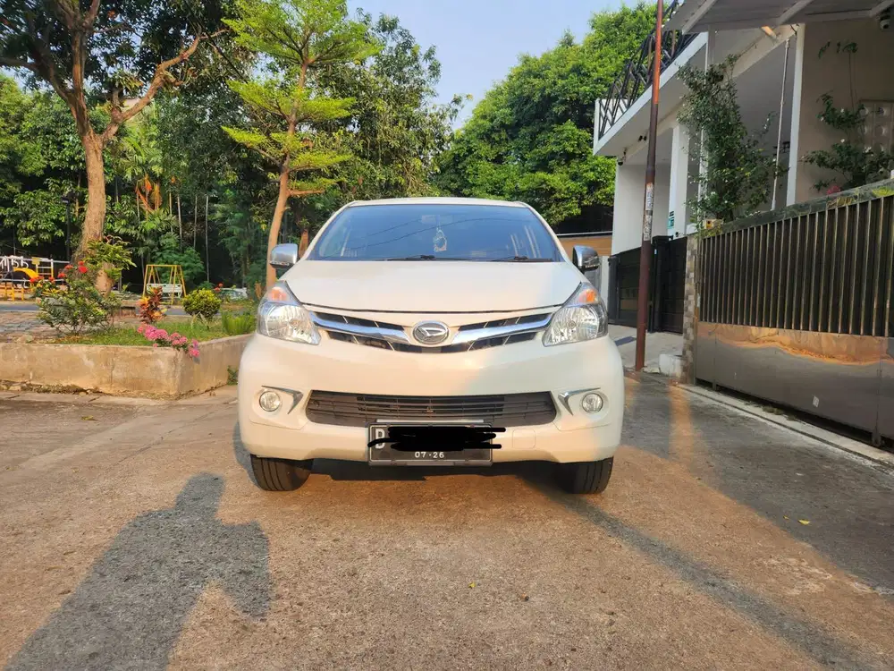 Xenia x mt 2015 putih siap pakai