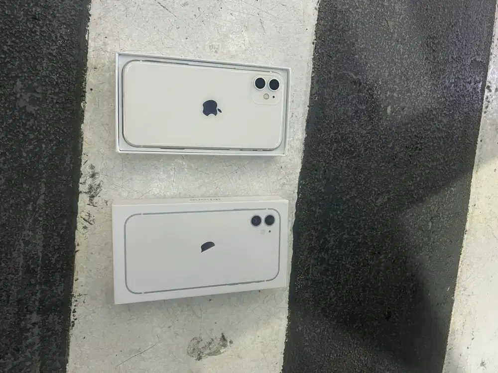 iphone 11 128gb cakep selali putih