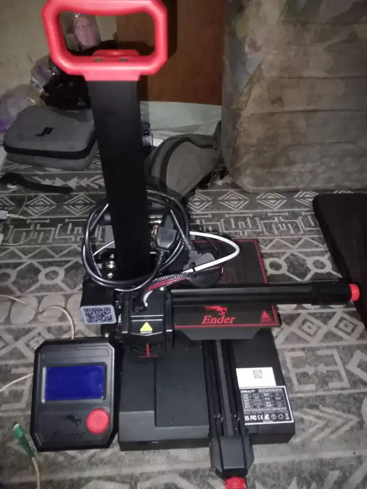 Di jual alat printer 3 D ,merek ENDER _ 2 pro kondisi normal 100%
