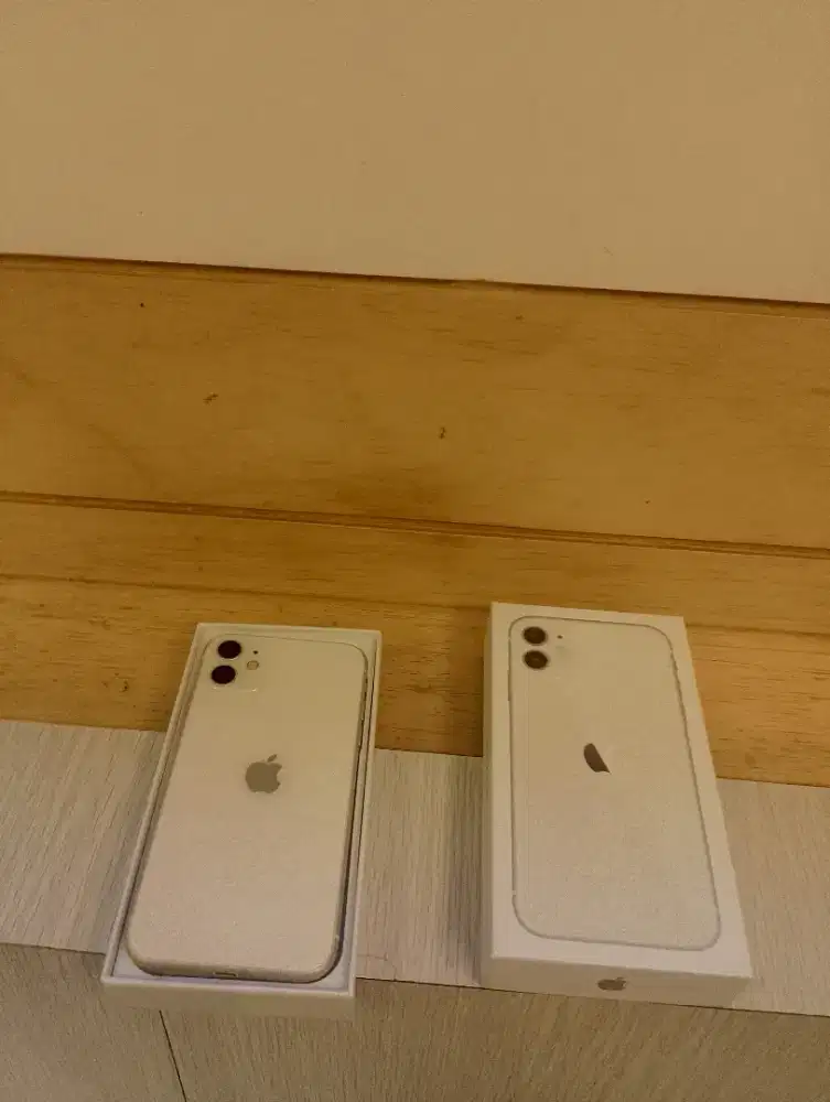 Iphone 11 128gb satu kesamaaan apple baru