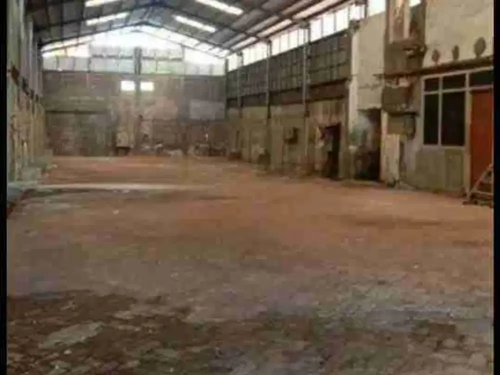 Jual /sewa gudang nol jalan raya kontainer bisa masuk jl.kedung cowek Surabaya