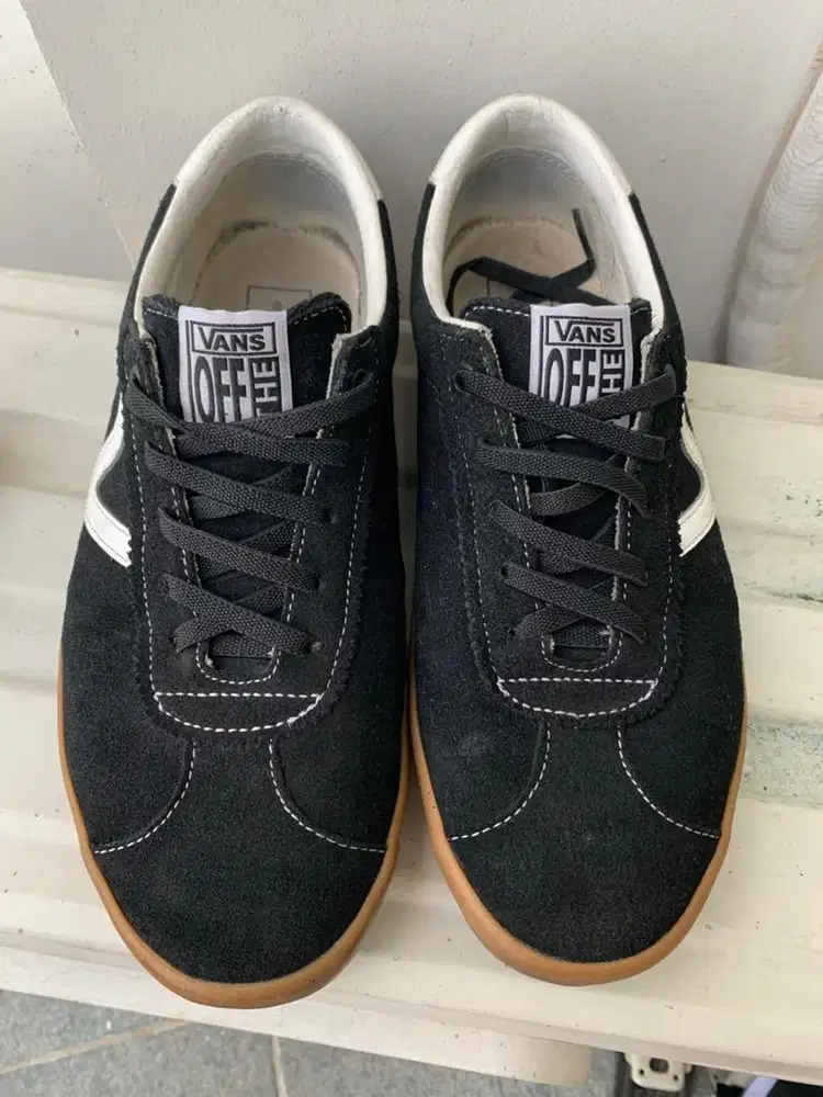 WTS VANS SPORT LOW BLACK GUM