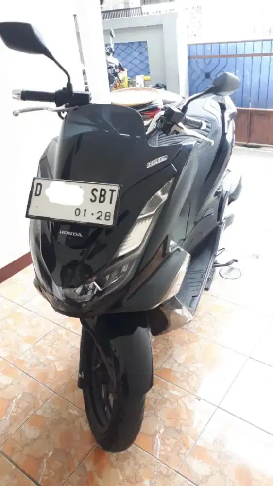 PCX 160 ABS KM.RENDAH ISTIMEWA DAN TERAWAT