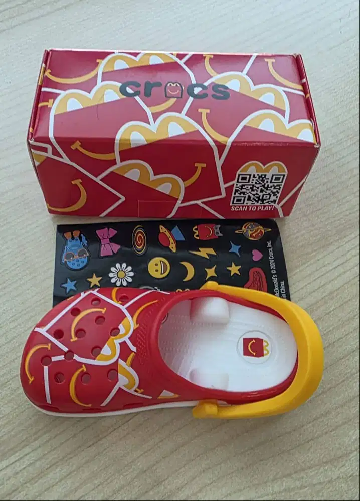 Mainan Gantungan Crocs Mcd Happy Meal