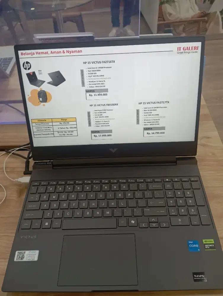 KREDIT HP VICTUS FA2716TX