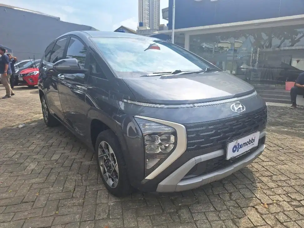 DP MURAH Hyundai Stargazer 1.5 Prime Bensin-AT 2022 Abu C3CLF
