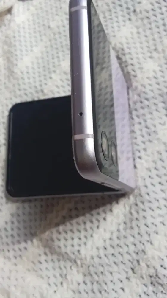 Samsung Zflip (Dijual cepat)