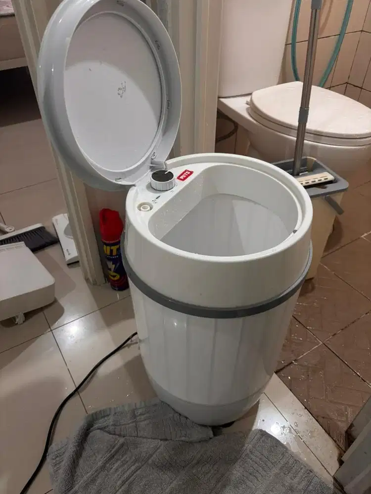 Mesin cuci portable mito
