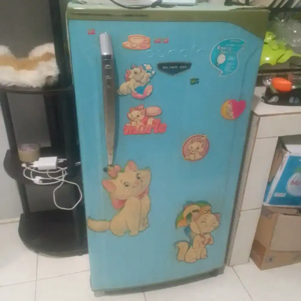kulkas GLACIO 1 pintu