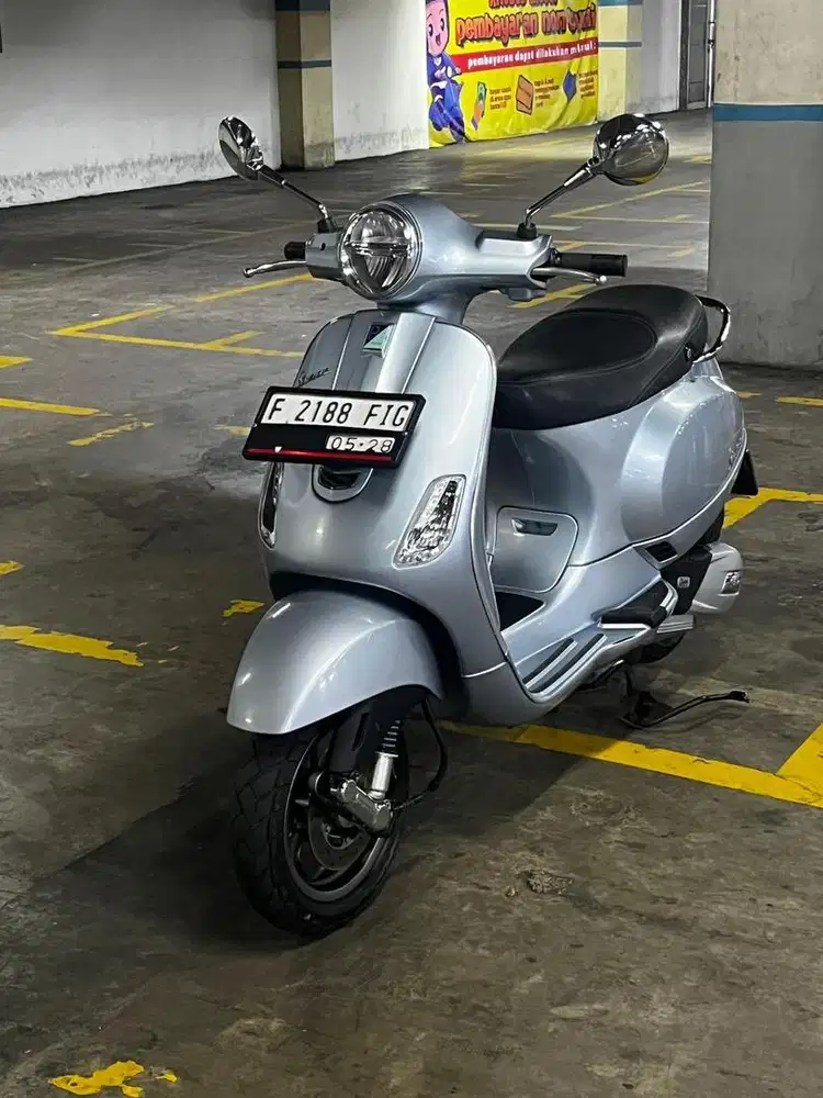 Piaggio Vespa LX 125 FACELIFT