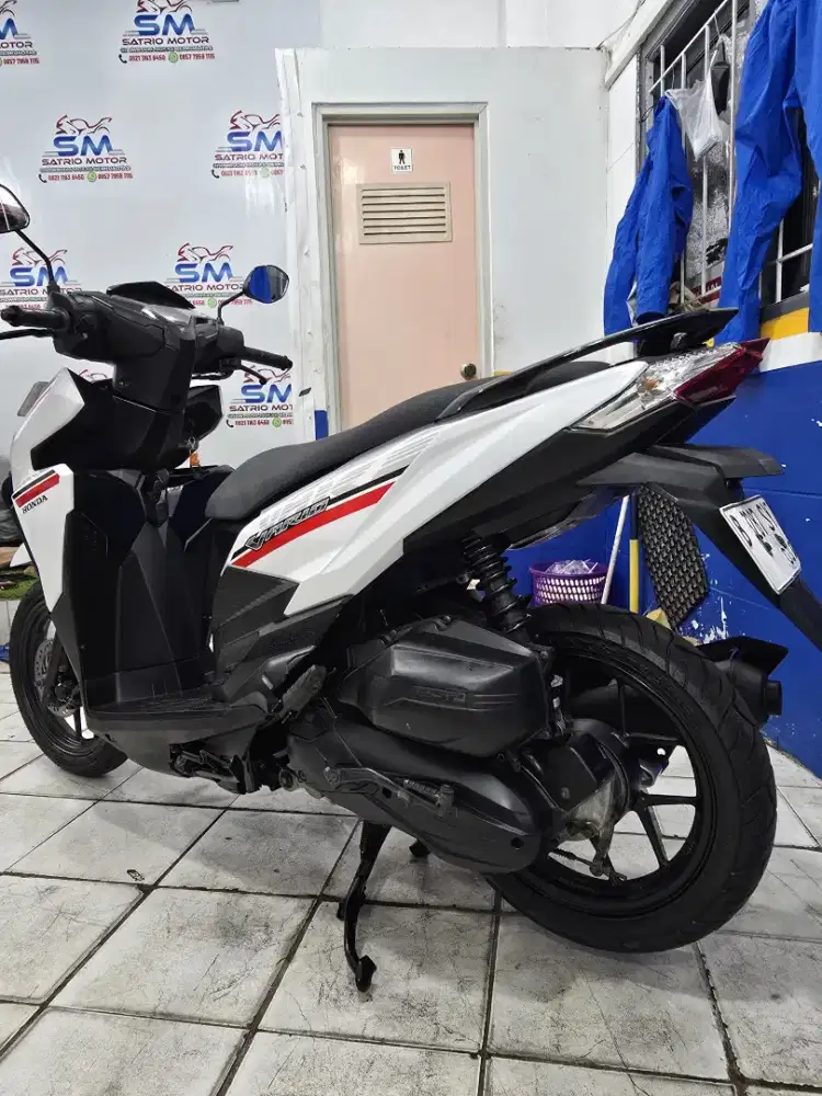 DIJUAL CASH HONDA VARIO LED OLD 125 CBS THN 2015 PAJAK IDUP SIAP PAKAI