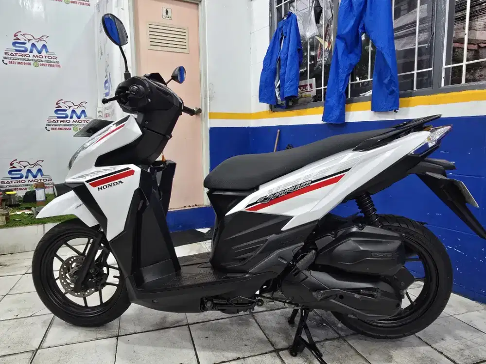 DIJUAL CASH HONDA VARIO 125 LED OLD CBS THN 2015 PAJAK IDUP SIAP PAKAI