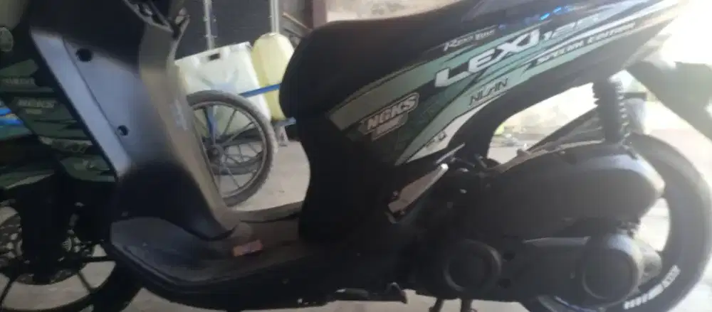 Yamaha lexi 125