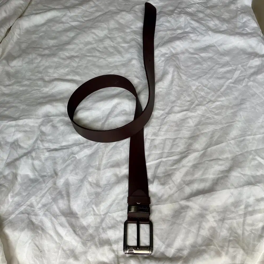Original Levi's sabuk[Kulit Sapi Asli]