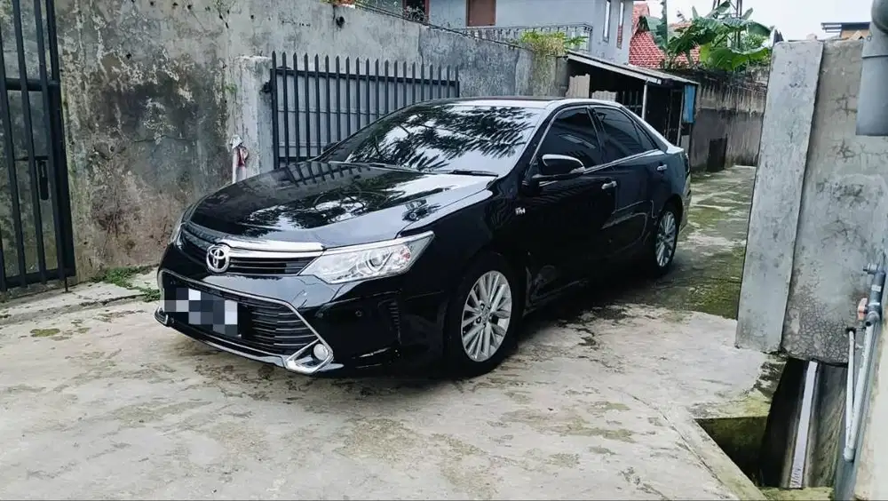 Dijual Cepat Toyota Camry 2016 2.5 V Bensin AT (Nego)