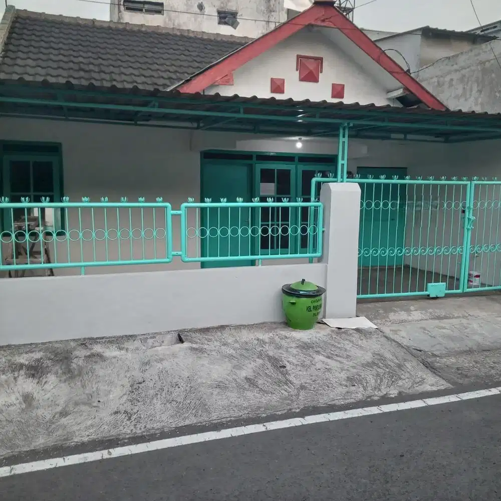 Rumah di Area Sulfat Agung Titan Asri Malang