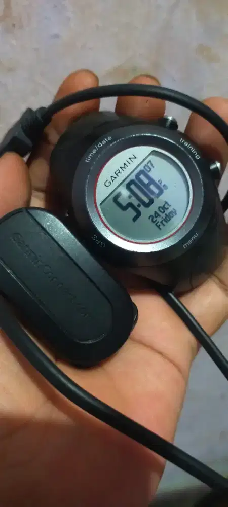 Jam digital garmin