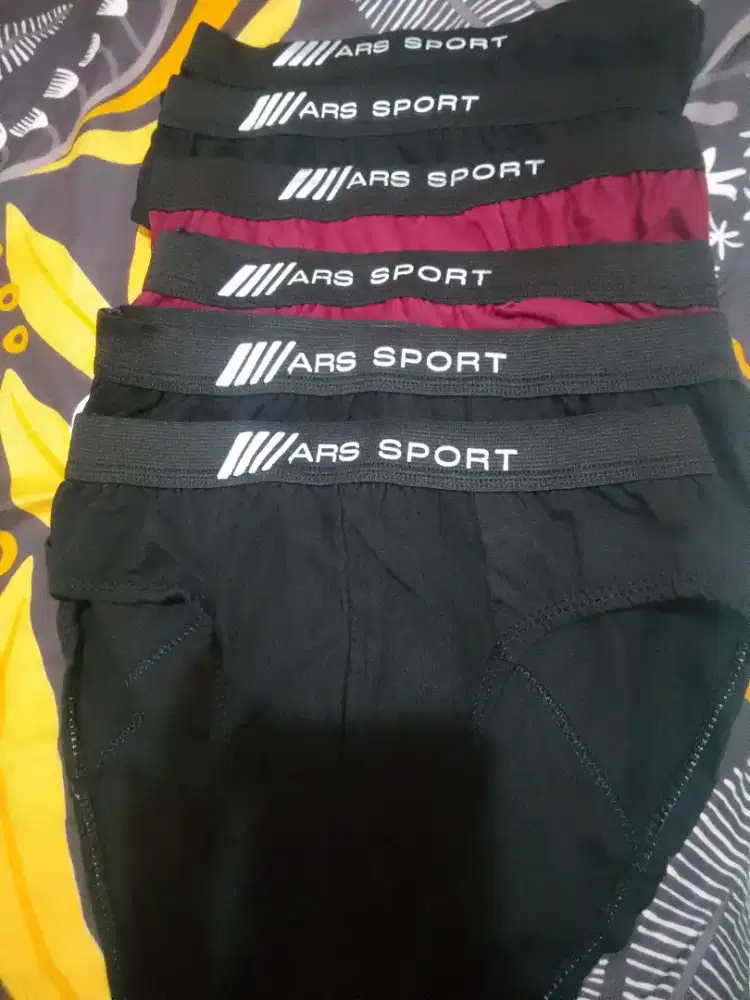 Celana Dalam Pria Ukuran M (Baru)