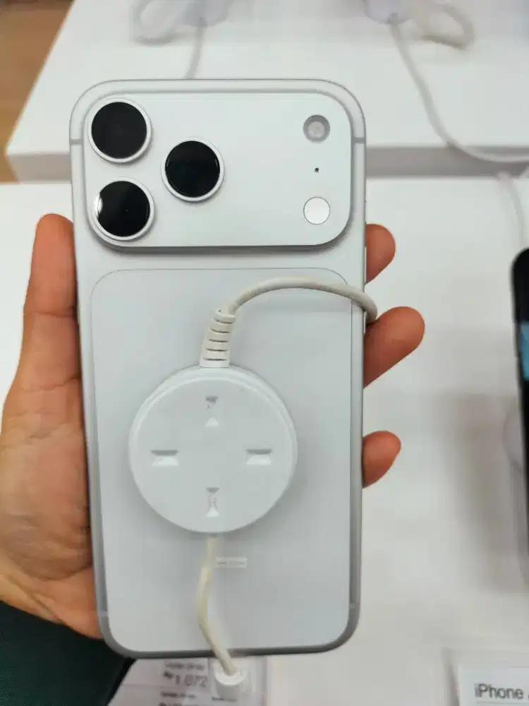 iPhone 17 promax