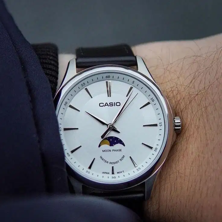 Casio Moonphase MTP M100L