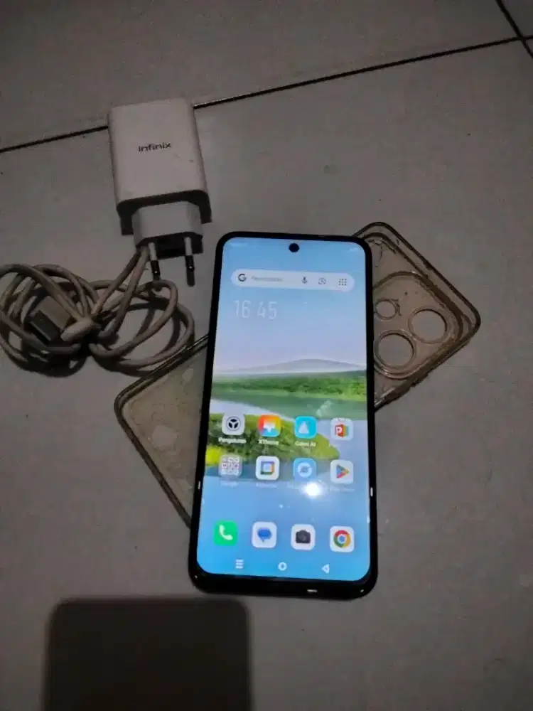 Infinix smart 9 HD ram 4+4/64 normal