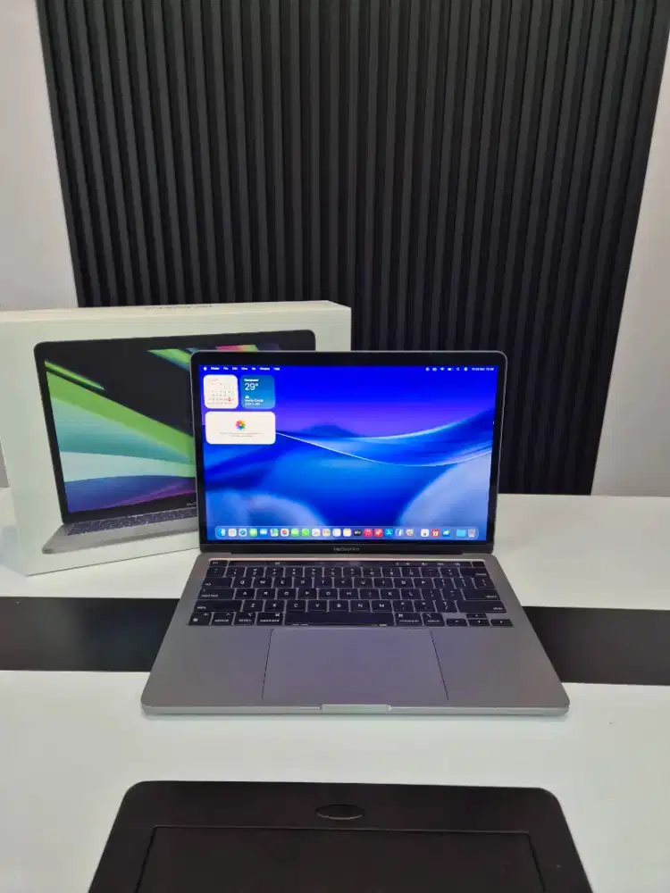 Macbook Pro M1 2020 16/512GB Normal Semua