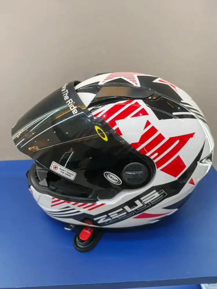 Helm Zeus 811 original