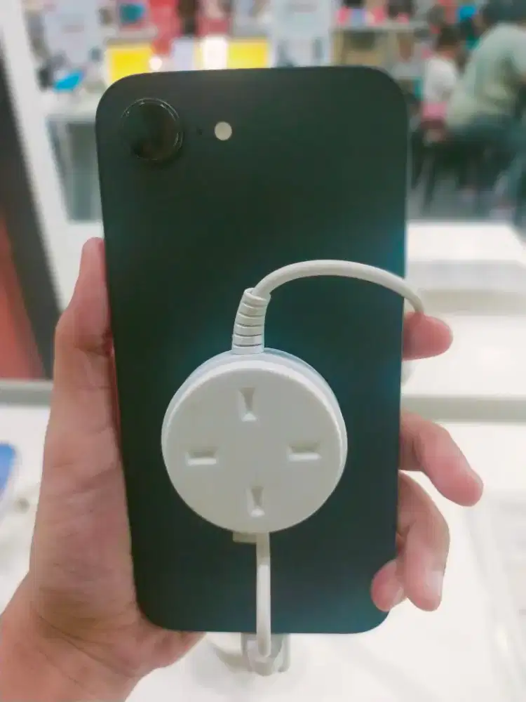 Ready iPhone 16 e