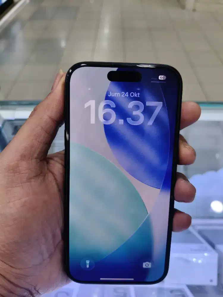 iPhone 15 256 Garansi Resmi Masih Garansi + Asuransi Layar