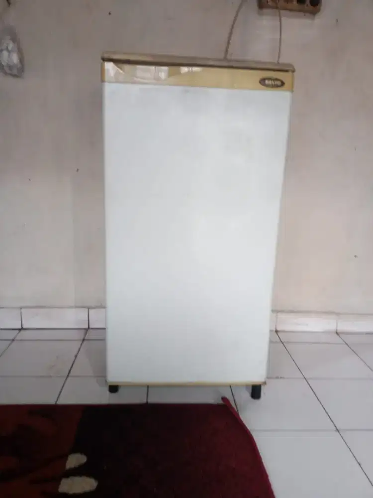 kulkas 1 pintu merek sanyo