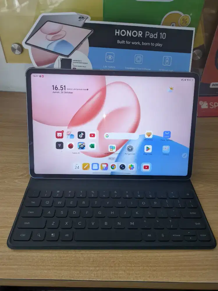 Honor Pad 10 free keyboard bluetooth & pen