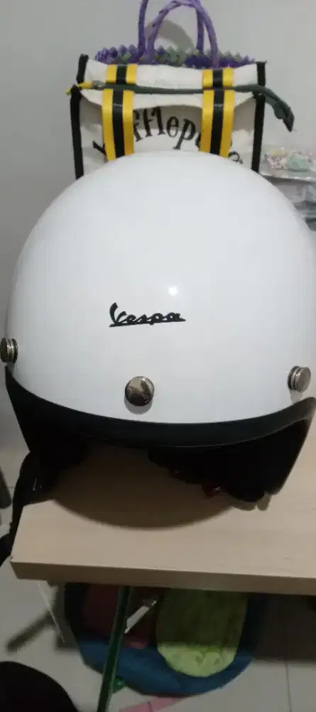 Helem vespa original