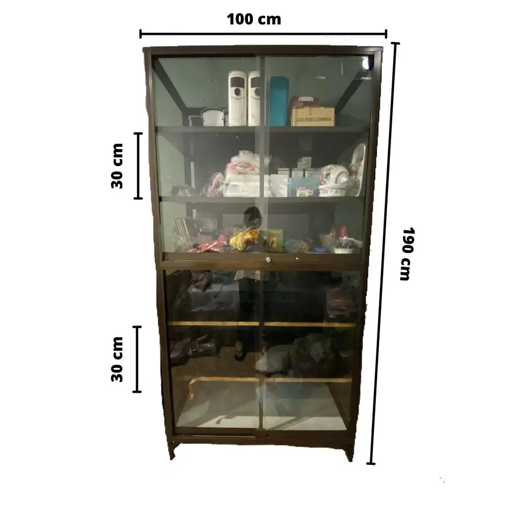 Lemari Kaca Etalase Aluminium Rayben Coklat