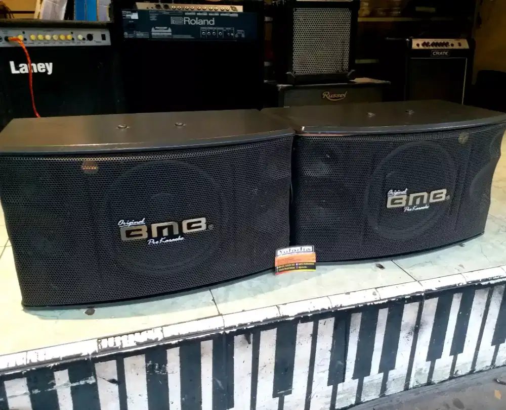 YULODIA BEKASI-speaker bmb cs460v mkiii pro karaoke mulus gress segel