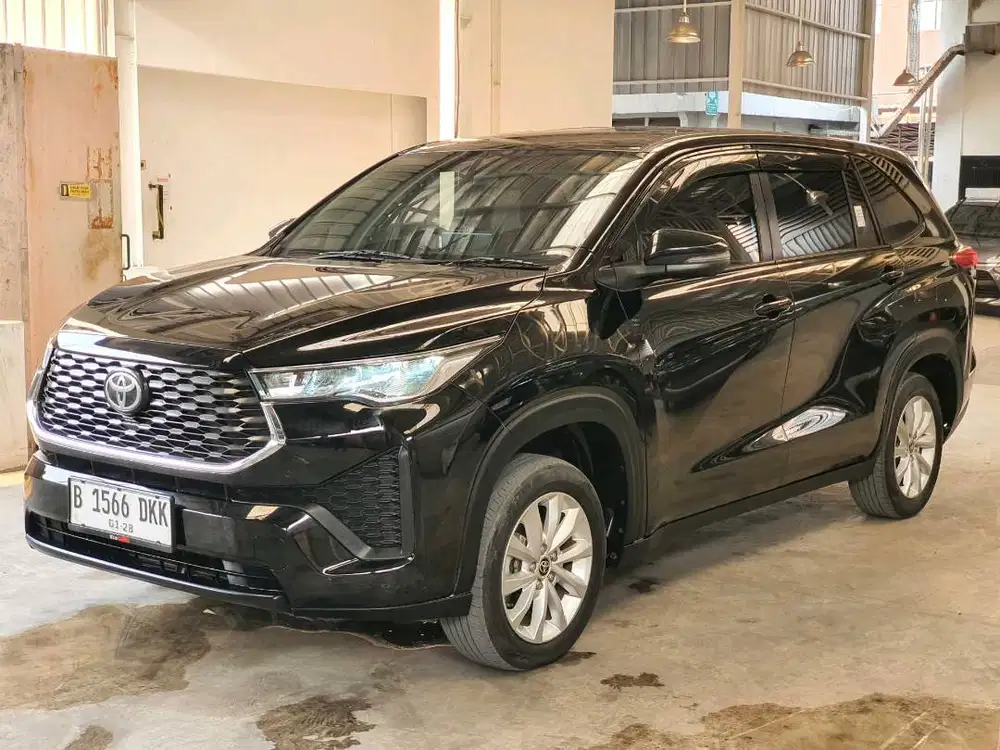 Toyota Innova Zenix 2.0 V AT 2022 Hitam PREMIUM B1566DKK