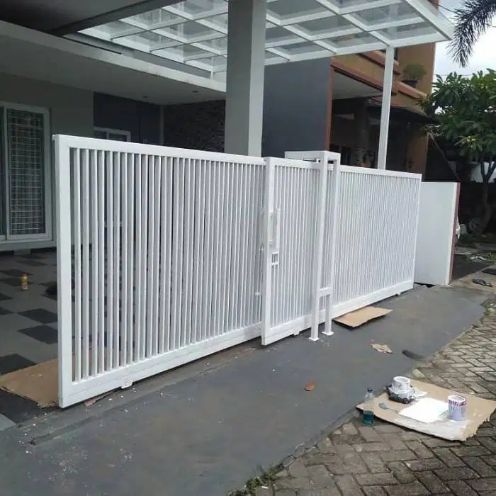 Pagar rumah bahan galvanis warna putih bergaransi