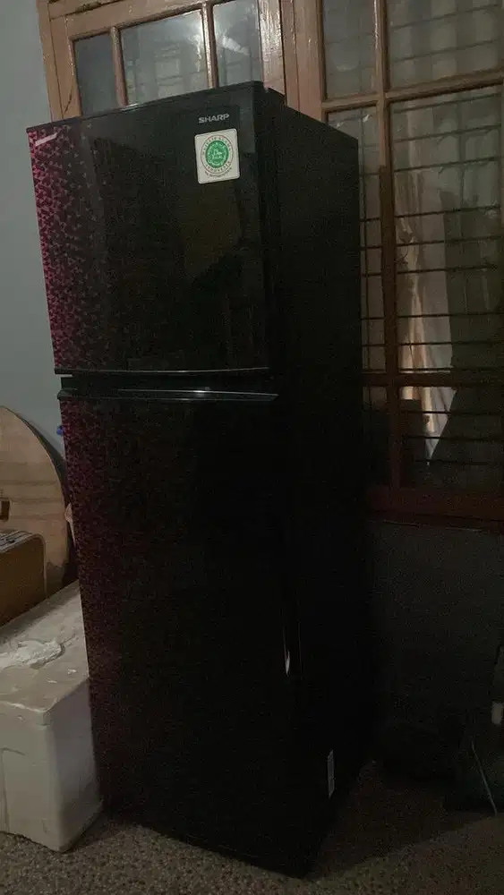 kulkas sharp 2 pintu SJ316
