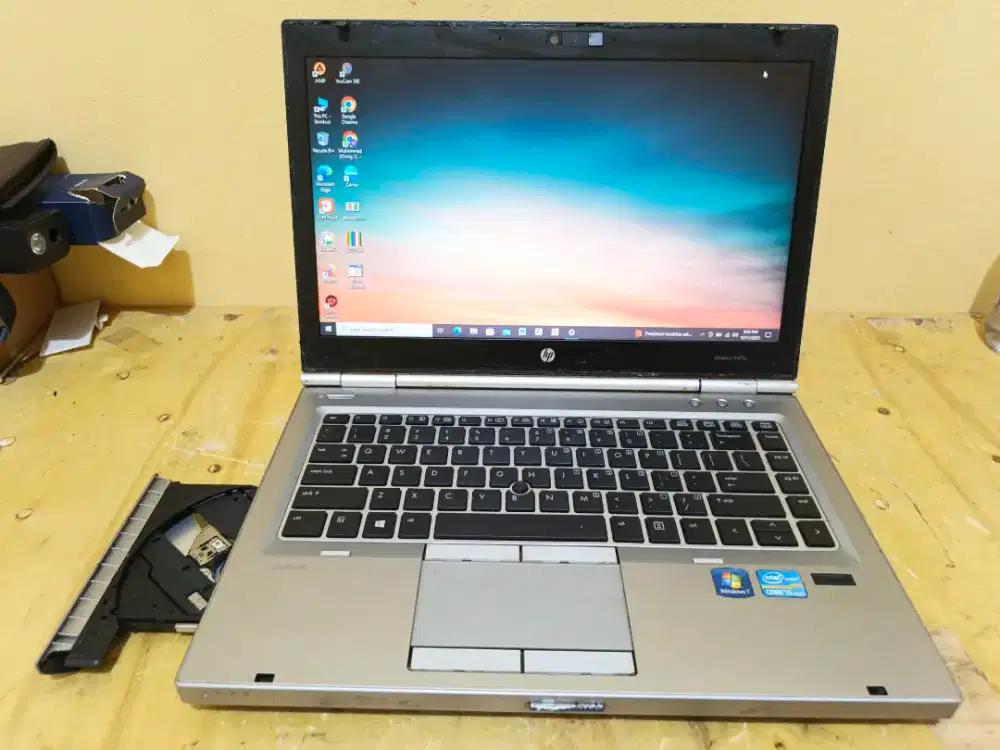 Laptop Hp Elitbook 8470P Intel Core i5 Gen 3 Ram 4Gb Hdd 320Gb