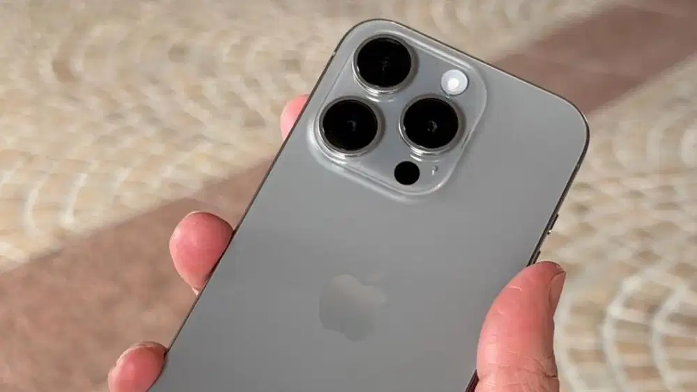 Iphone 16 pro 256gb titanium