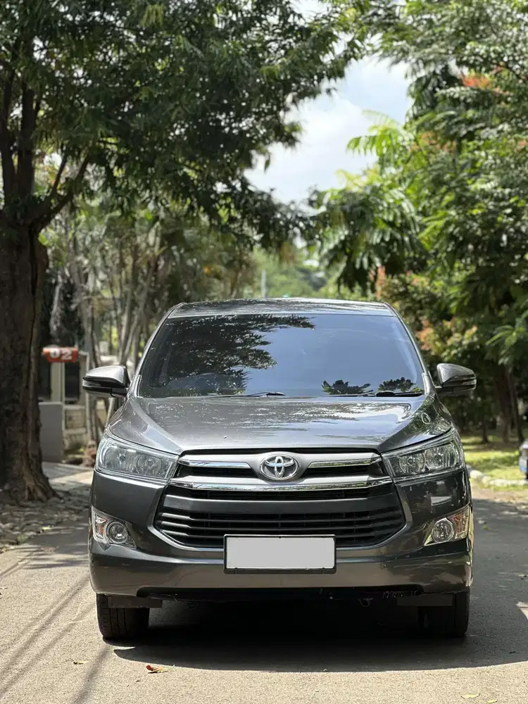 Toyota Innova Reborn 2.4 AT diesel cash