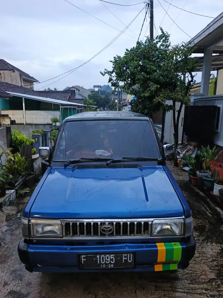 Kijang super G 1996 (short)