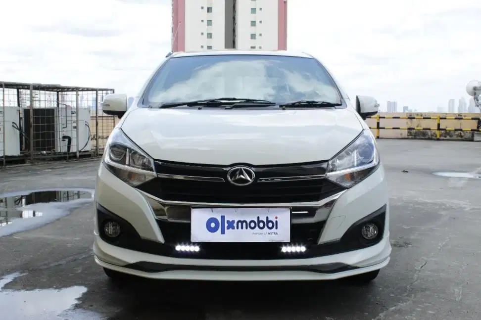 TDP 5,JT Daihatsu Ayla 1.2 R Deluxe Bensin-MT Putih 2017