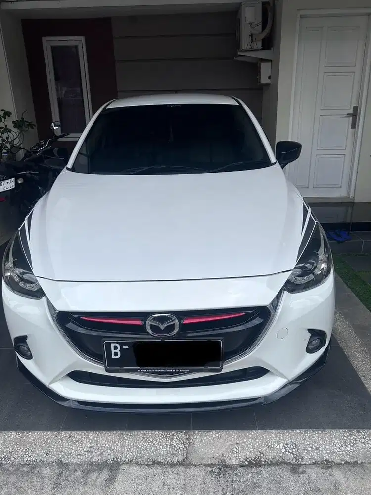 Mazda 2 Limited 2016