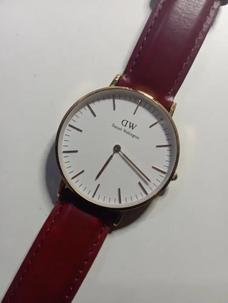 Jam tangan Daniel Wellington unisex rosegold