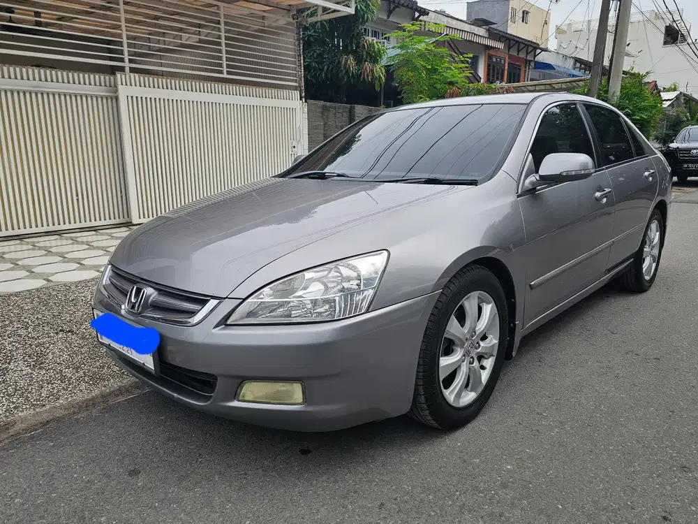 Honda Accord 2005 Bensin
