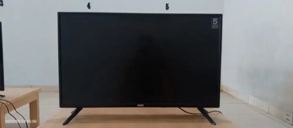 Akari LE-32D53 TV LED 32 Digital DVB-T2 HD Ready